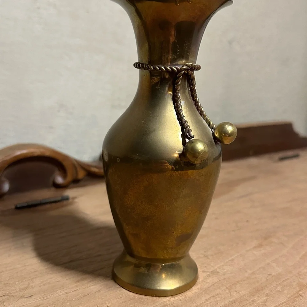 Vintage brass Vase with Rope Accent‎